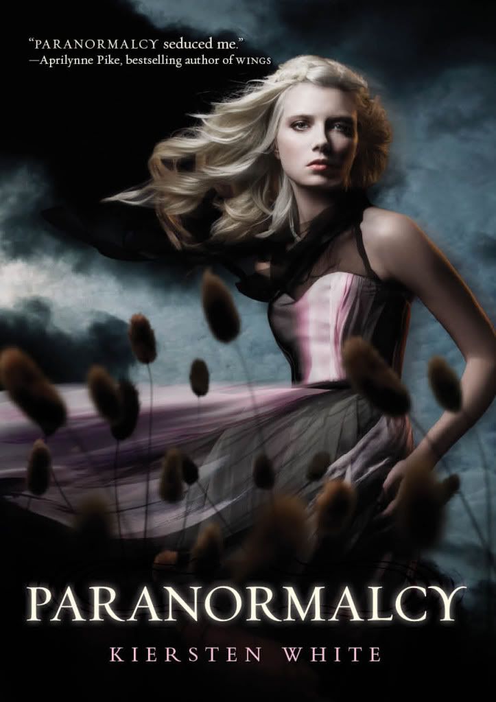 Review: Paranormalcy by Kiersten White