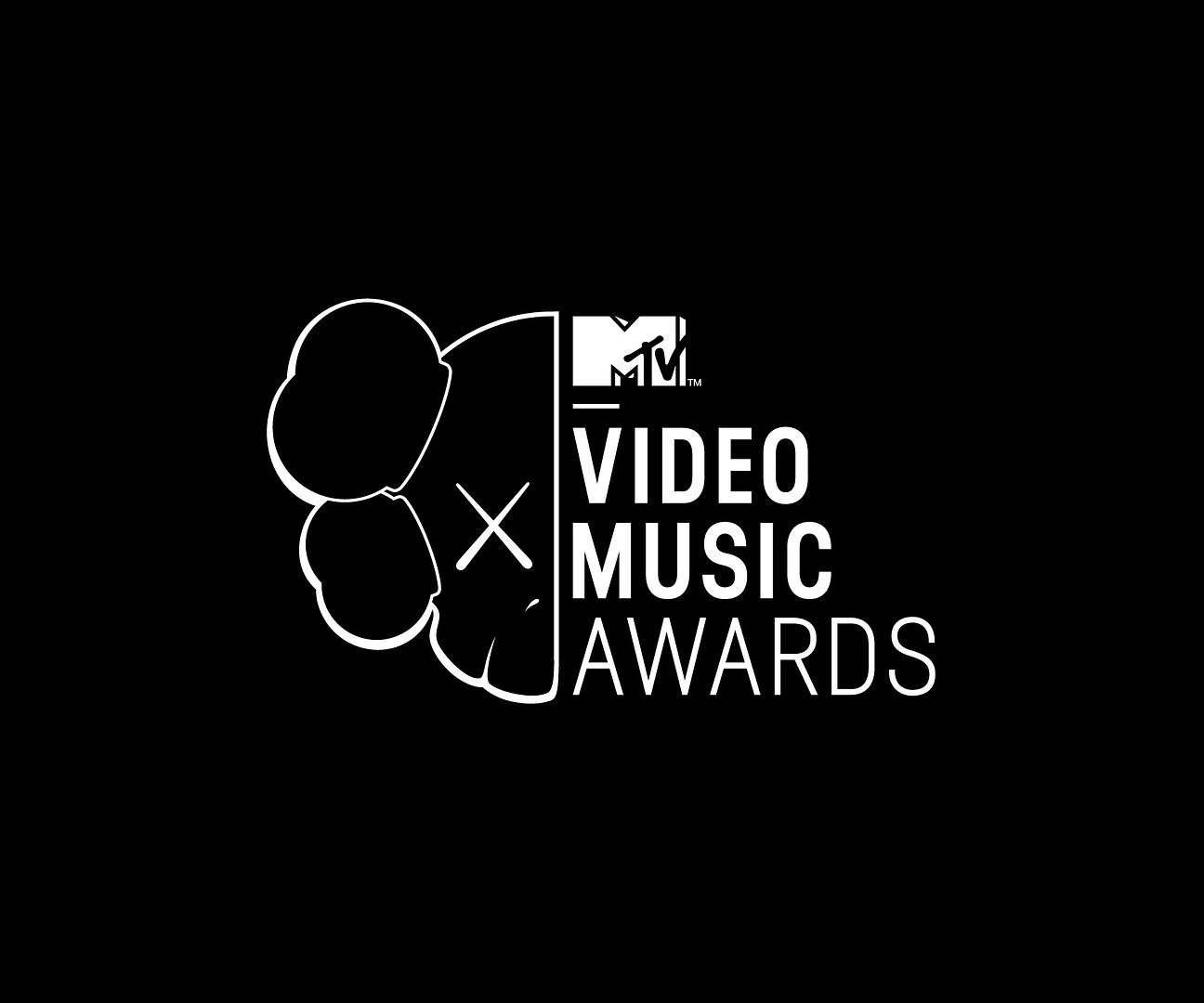 2013 MTV Video Music Awards photo 1800x1500.jpg