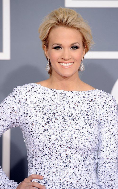 2012 Grammys, Carrie Underwood