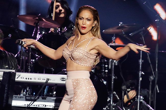 Jennifer Lopez : Billboard Latin Music Awards 2015 photo jennifer-lopez-billboard-latin-music-awards-2015-650-a.jpg