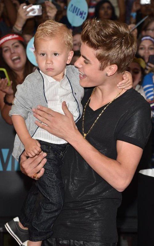 MuchMusic Video Awards - June 17, 2012, Justin Bieber