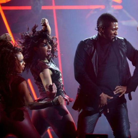 2012 AMA, Usher