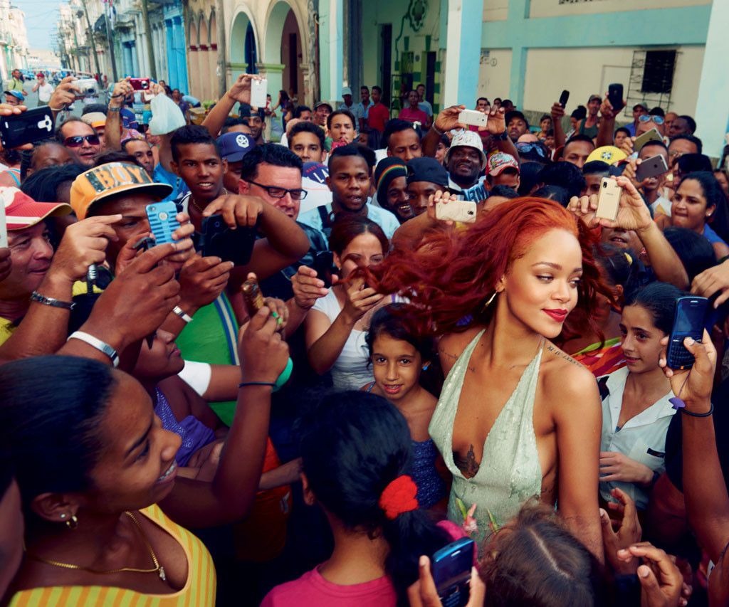 Rihanna : Vanity Fair (November 2015) photo rs_1024x853-151005170325-1024-rihanna-vanity-fair-5-100515.jpg