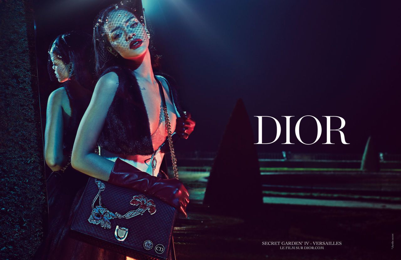 Rihanna : Dior 2015 photo gallery-1431613374-elle-rihanna-dior-3.jpg