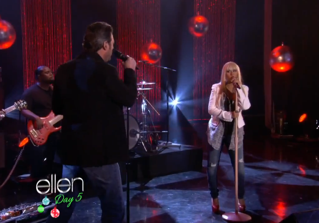 Ellen DeGeneres Show (December 2012), Blake Shelton, Christina Aguilera