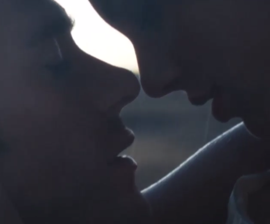 Taylor Swift : Wildest Dreams (Video) photo Screen-Shot-2015-08-24-at-10.11.03-AM.png