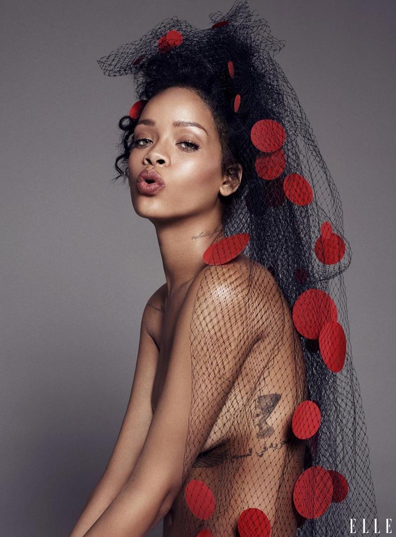 Rihanna : ELLE (December 2014) photo rihannaelle4f-1-web.jpg