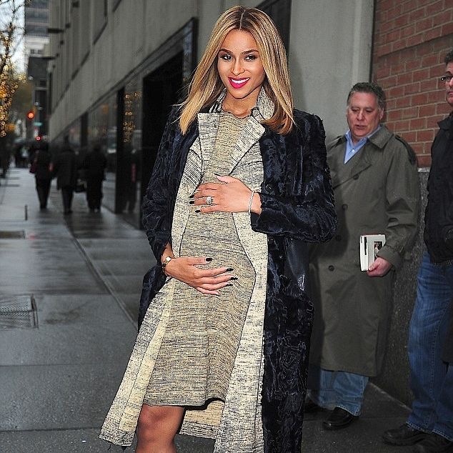 Ciara : Pregnant photo article-2539382-1AAA1B9F00000578-249_634x893.jpg