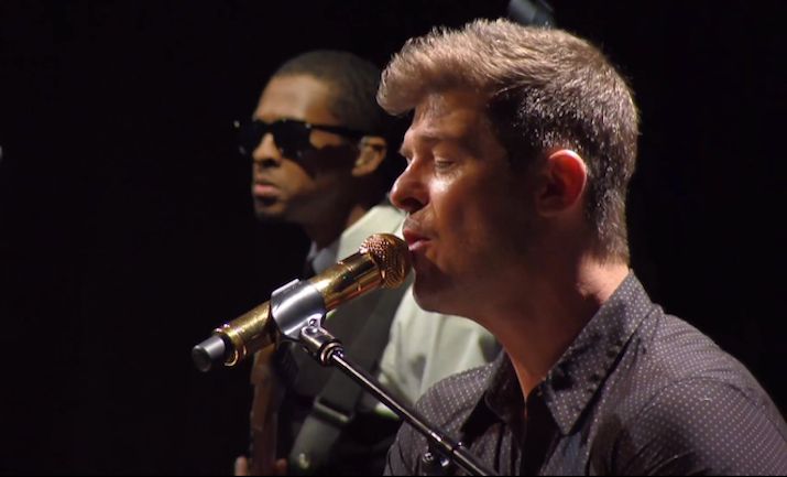 Robin Thicke : Youtube (June 2013) photo robin-thicke-youtube-space-live-lead-alt.jpg