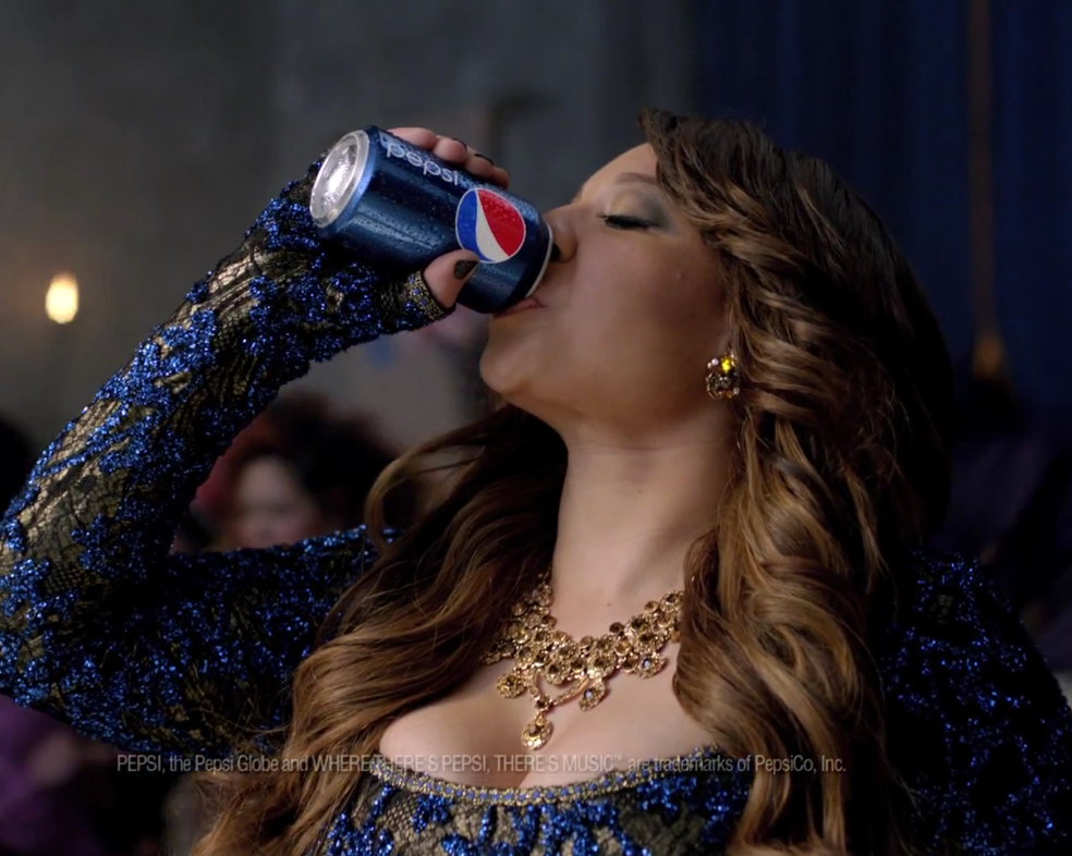 Super Bowl - Pepsi Ad (2012), Melanie Amaro
