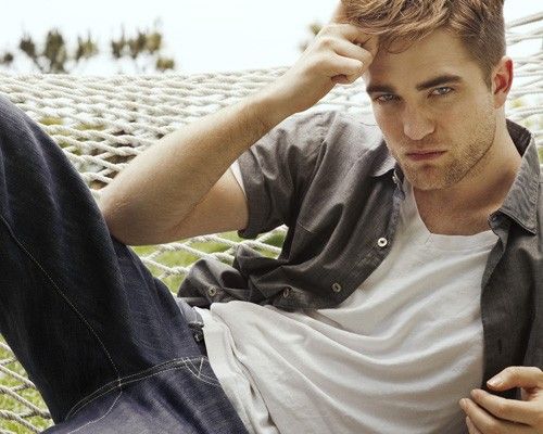 Robert Pattinson