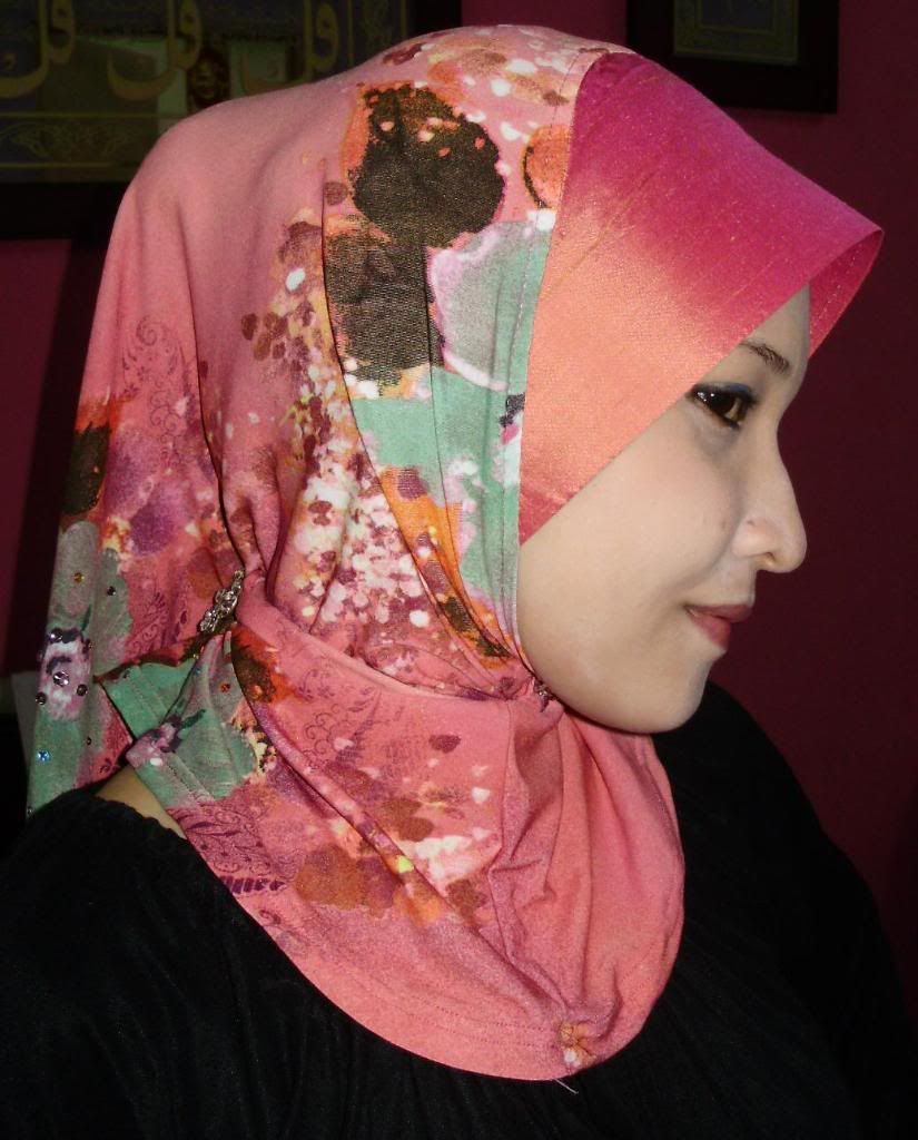 Ayu Tudung