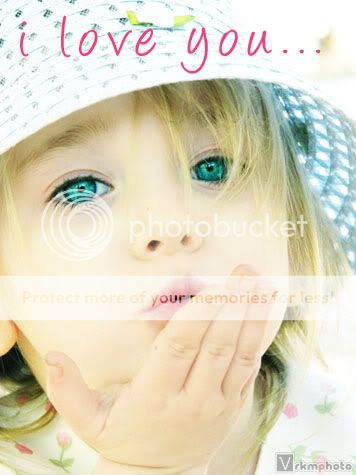 Little Kiss i love you (very cute baby)