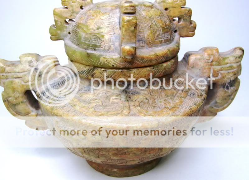 Large Chinese Jade Vessel Dragon Relief 2200g  